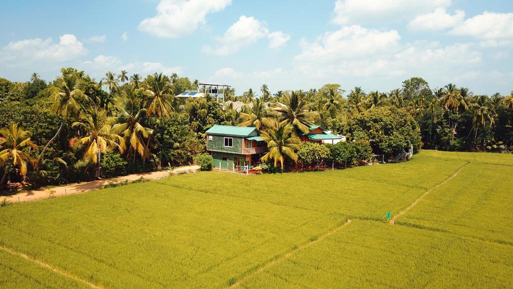 V Cabanas & Yala Safari Place Tissamaharama Exterior foto
